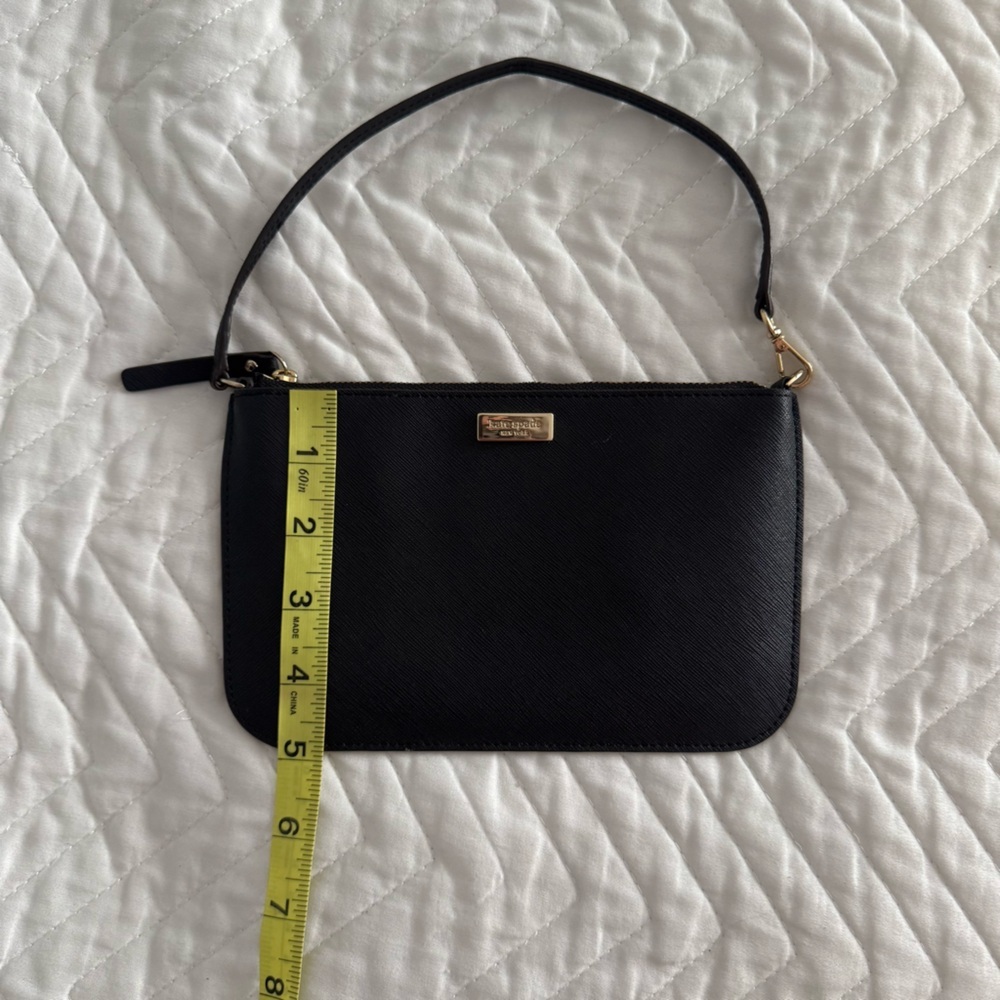 Kate Spade Lolly Newbury Lane Black Leather Wristlet Gold Hardware NEW - Picture 9 of 10